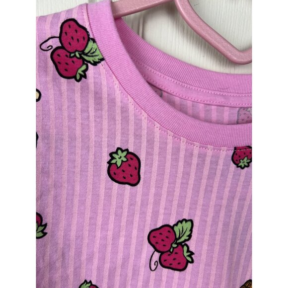 Strawberry Shortcake Top - Picture 2 of 7